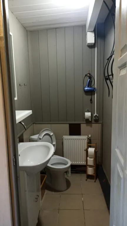 Коттедж Дом у леса, бильярд, баня, бадминтон, баскетбол, свой парк — Липицы