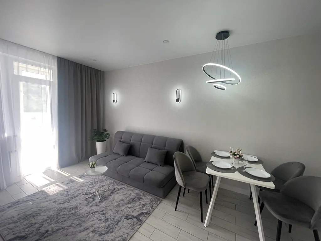 Квартира возле ТРЦ Меганом — аренда посуточно в Симферополь