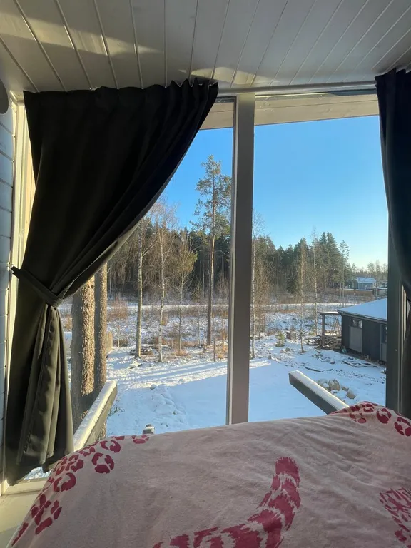 Дом на возвышенности с видом на лес в КП Сосновские озера