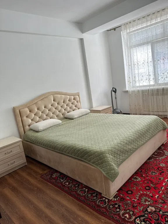 Квартира в 10 минутах ходьбы до моря и до дворца спорта Али Алиева.