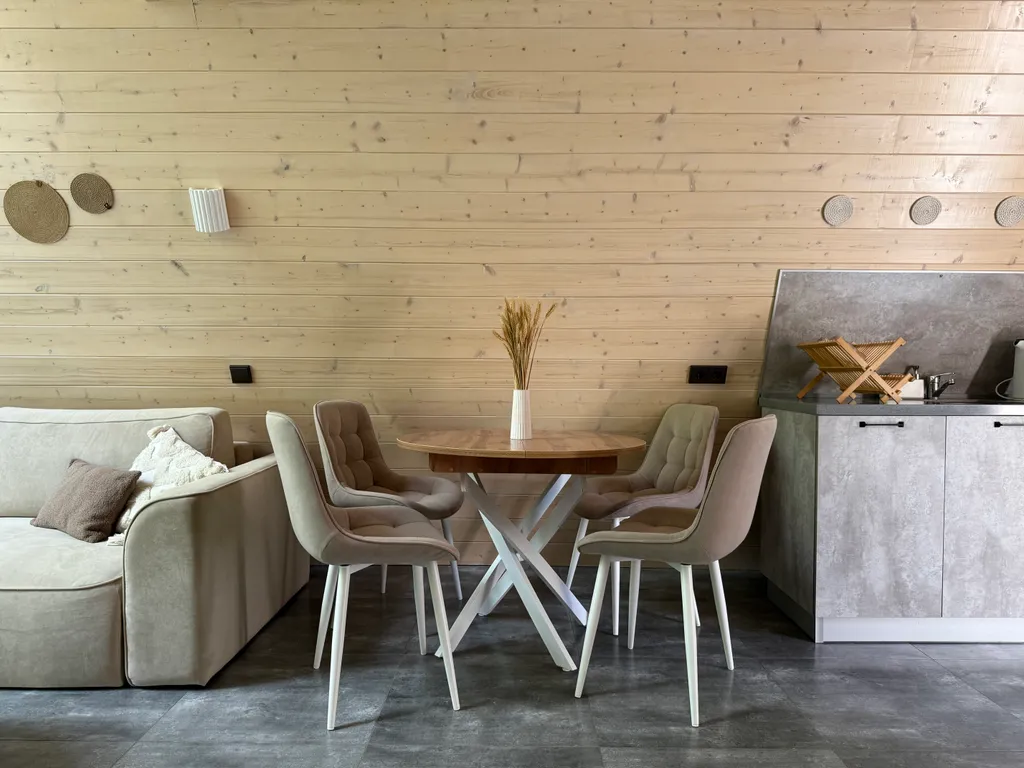 Коттедж Уютный дом Поле с баней на дровах и сибирским чаном — Лопатино