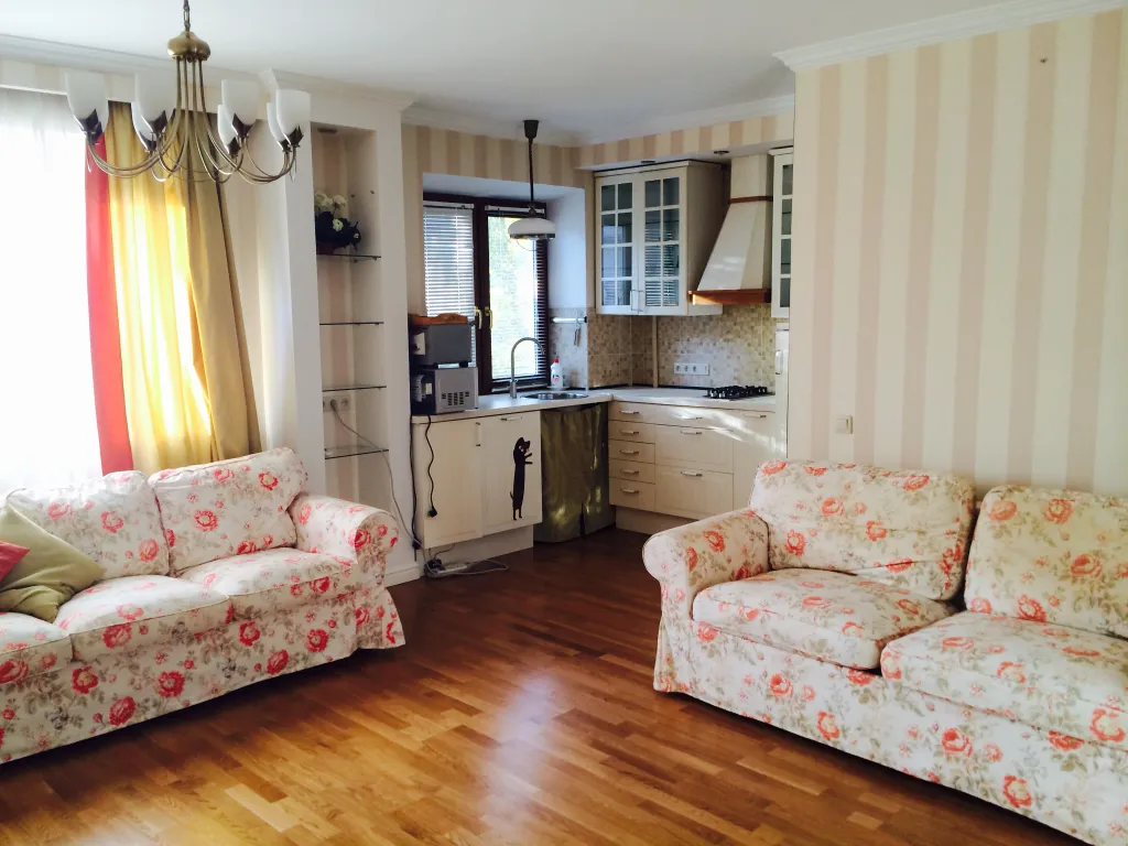 Квартира-студия с дизайнерским ремонтом в районе ЮУрГу- Парк гагарина