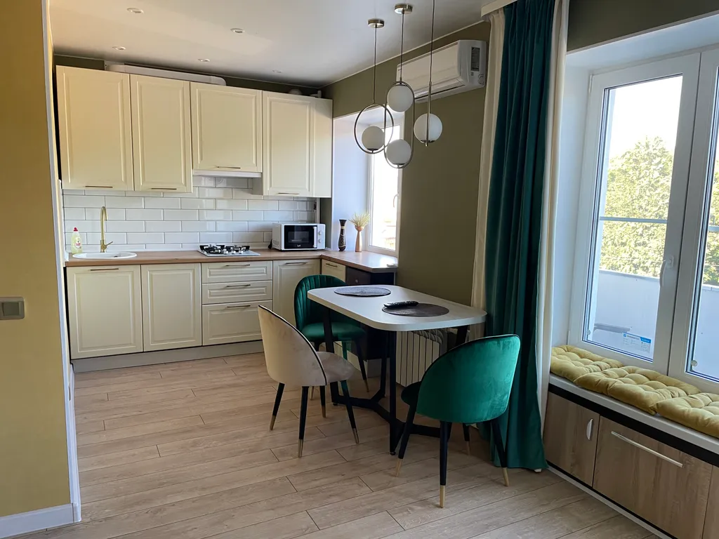 Апартаменты у стен Кремля