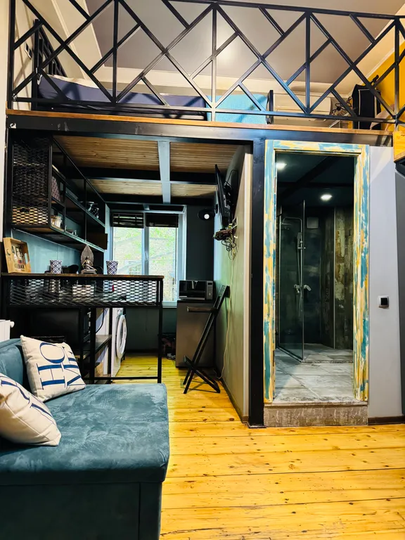 Лофт на 6-8 персон