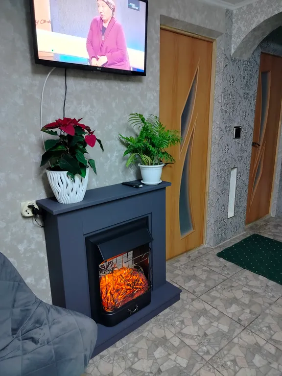 Коттедж Уютный  домик с двориком - центр, огромная парковка, рядом магазины — Динская