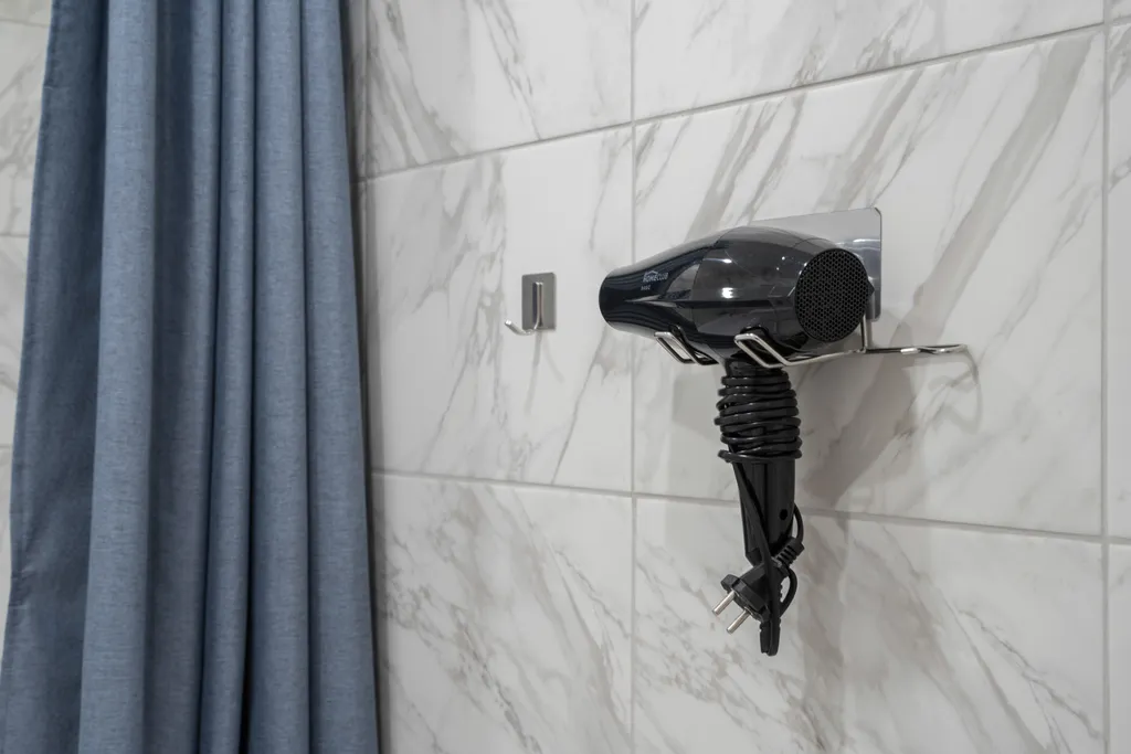 Красивая однокомнатная квартира с новым ремонтом рядом с кинотеатром