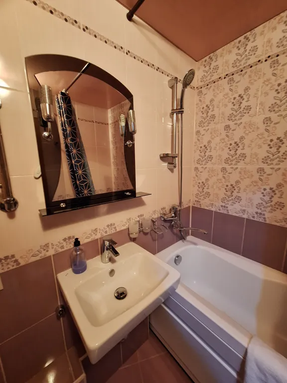 Комфортная и чистая квартира с видом на Машук р-он Ромашка