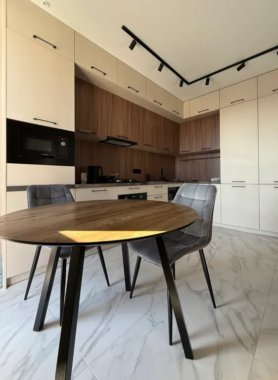 Светлый Сьют