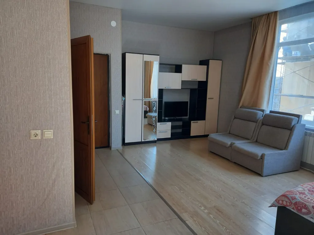 Квартира Квартира студия у моря, пляж через дорогу — Сириус