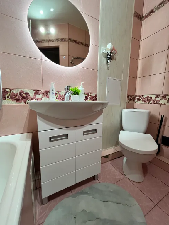 Квартира Уютная квартира в районе жд вокзала — Симферополь