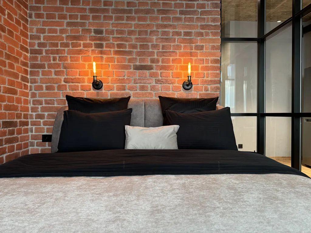 Дизайн-студия с видом на город