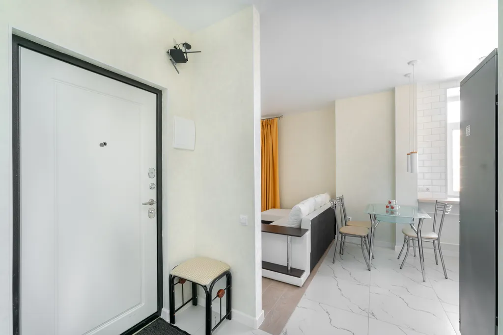 Современная квартира в pайоне стаpыx химок