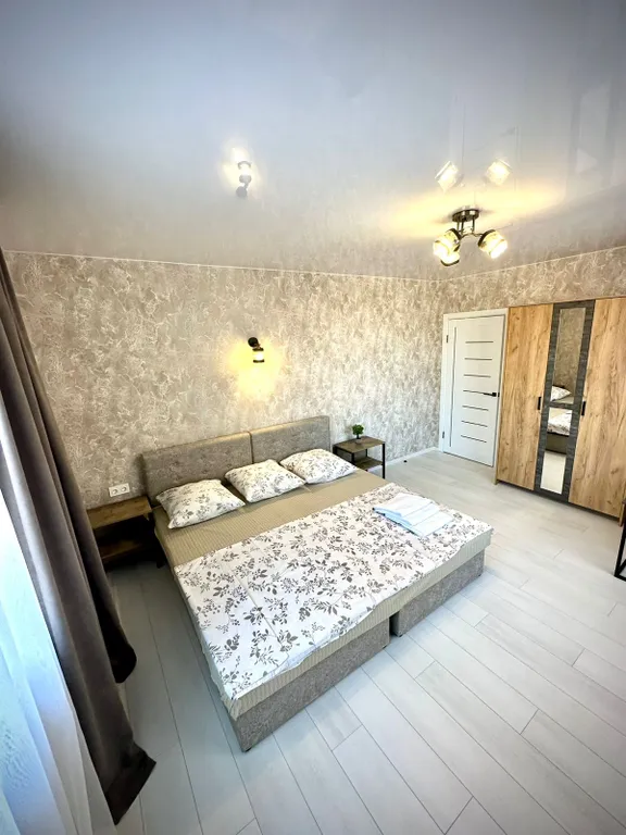 Квартира Квартира Северное сияние — Екатеринбург