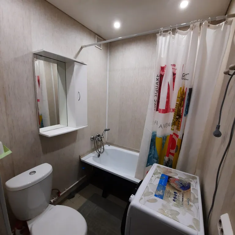 Квартира в самом центре Магадана, есть вся мебель и бытовая техника