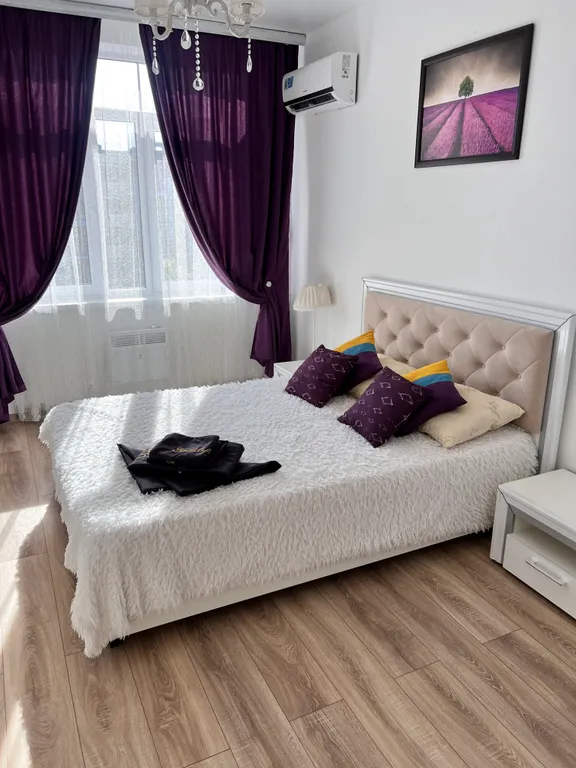 2к квартира с видом на бассейн ЖК «Кипарис» — аренда посуточно в Сукко