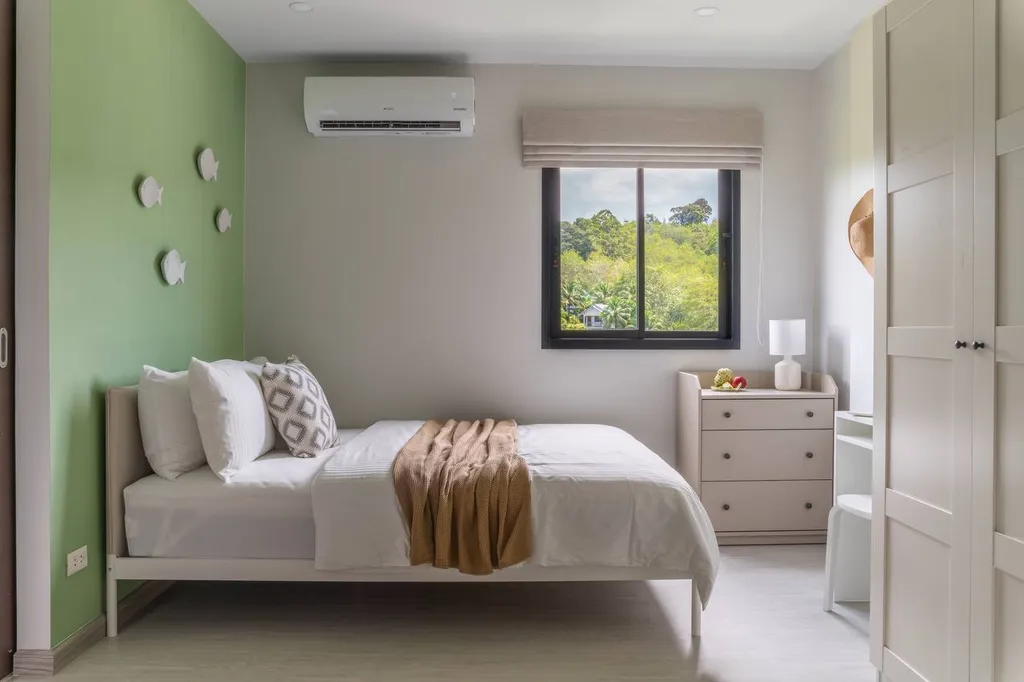 Great Hill NaiYang Tropic View