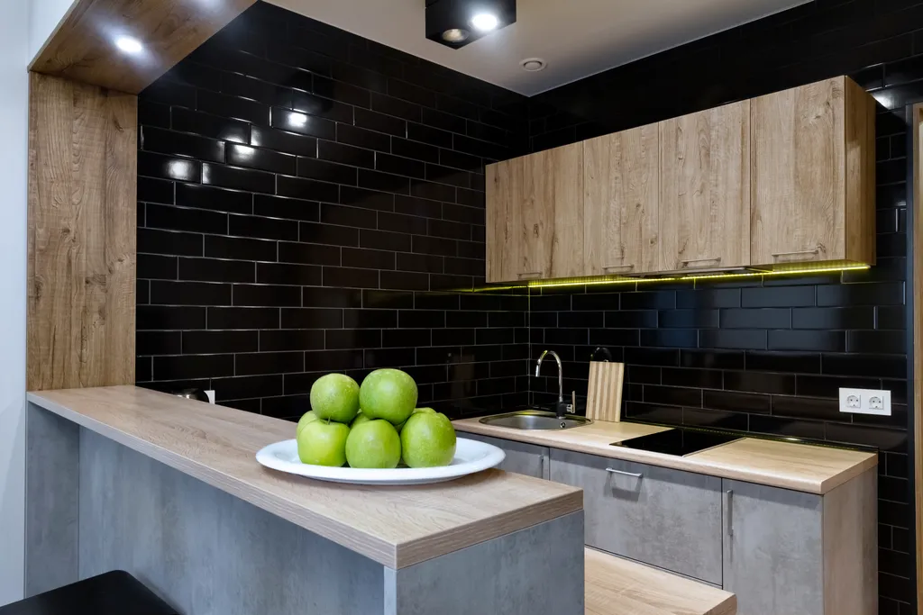 Просторный апартамент с кухней в центре города