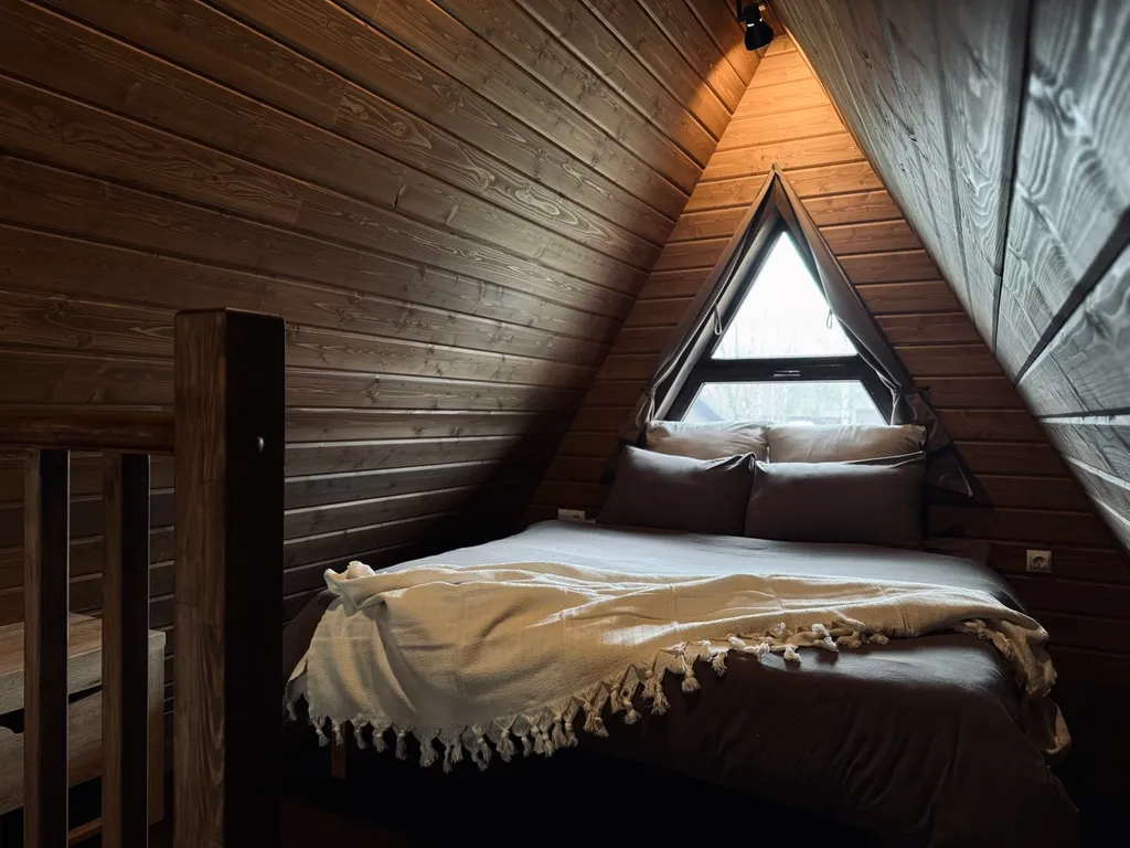 Коттедж Просторный дом A-frаmе у леса — Кискелово