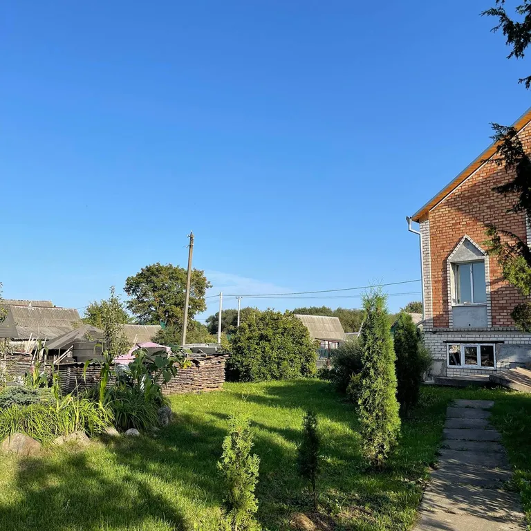 Уютный деревенский домик с русской баней возле берега озера