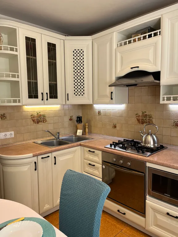 Уютная квартира в центре Хосты, 10 мин до пляжа неспешным шагом