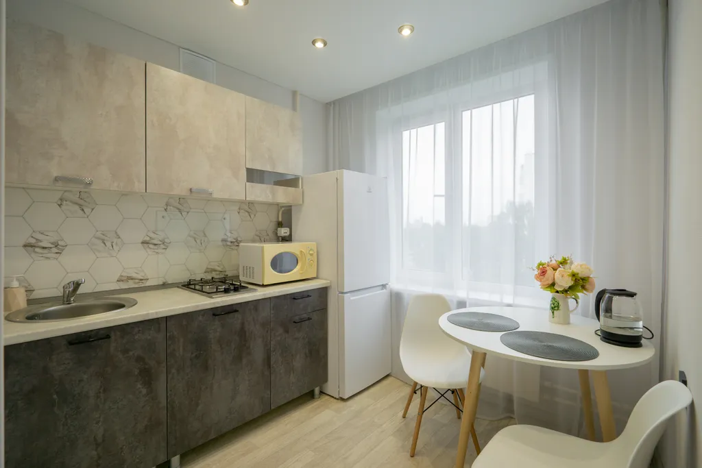 Уютная светлая двухкомнатная квартира рядом с парком