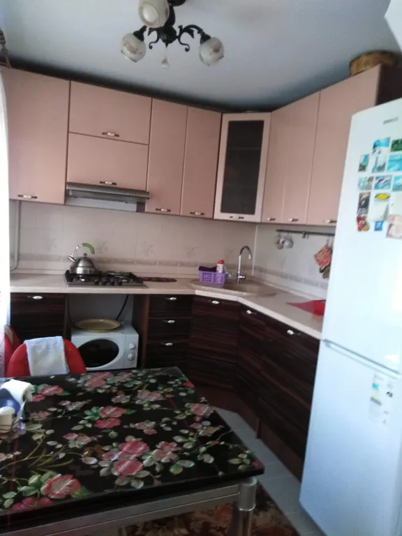 Уютная чистая благоустроенная трёхкомнатная квартира в центре города