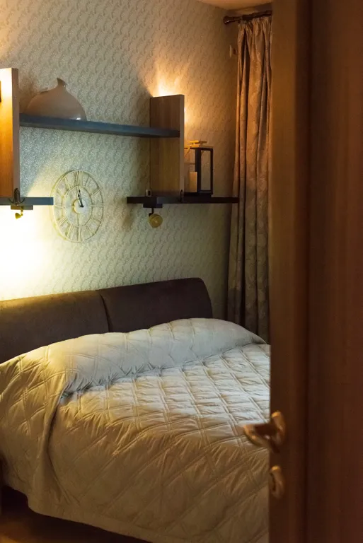 Двухуровневая трёхкомнатная квартира возле моря