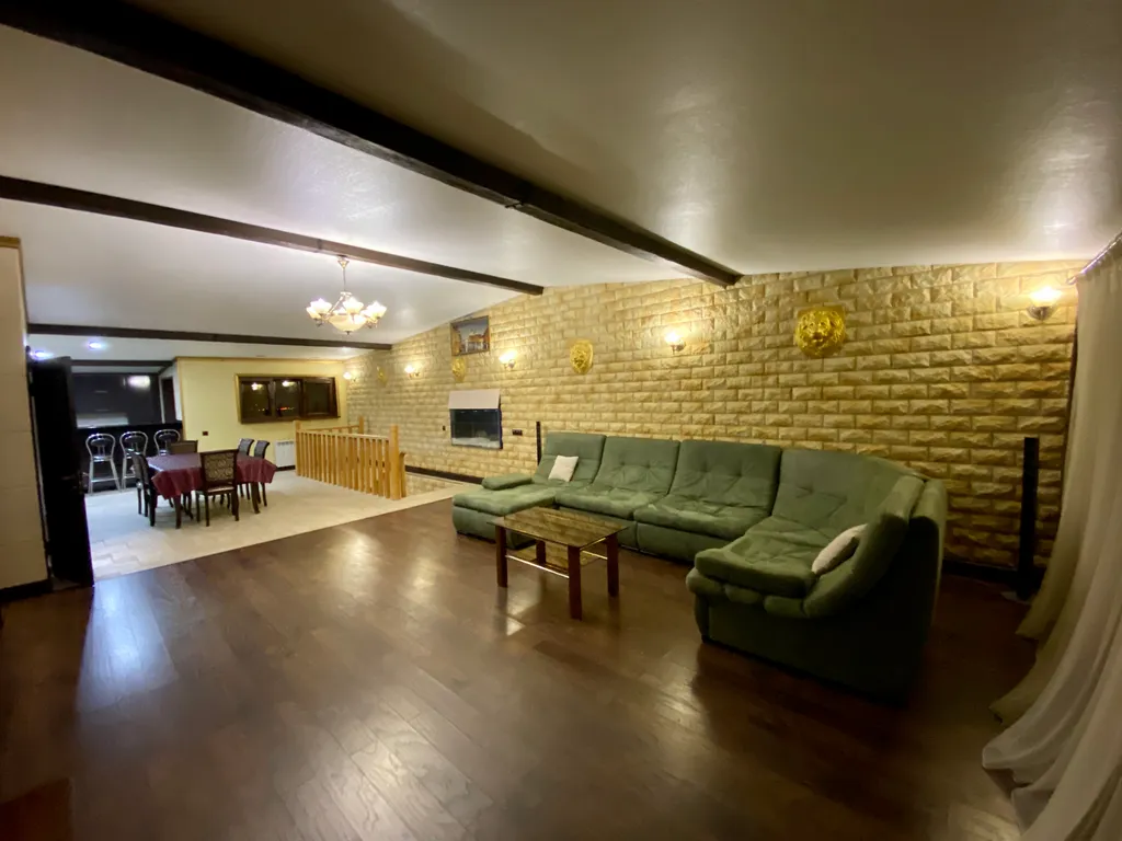 Двухуровневый пентхаус с панорамой на горы