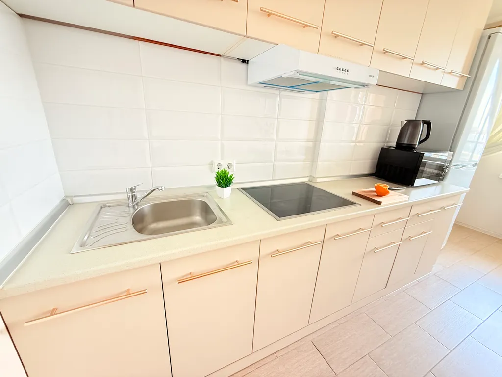 Однокомнатная на 18 этаже, до центра 5 минут