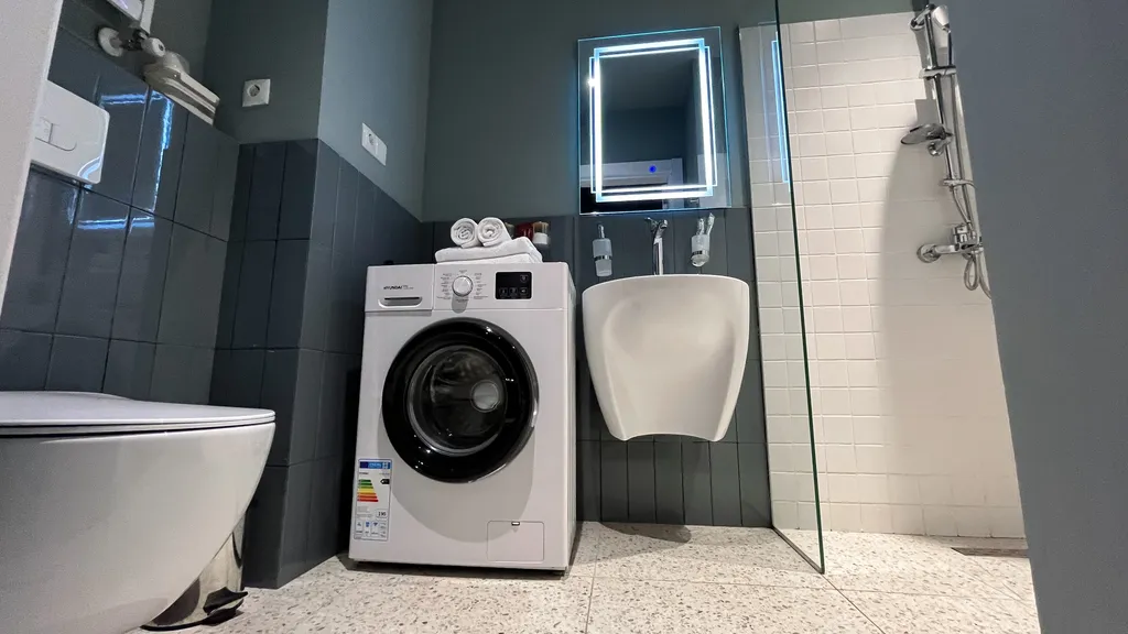 Квартира Квартира Cozy studio on 3 floor next white — Батуми