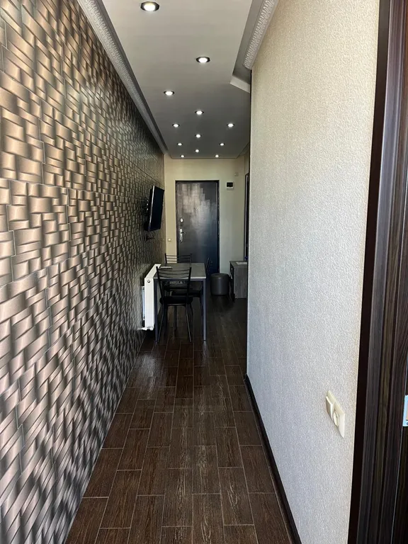 Квартира Квартира с изолированной спальней — Батуми