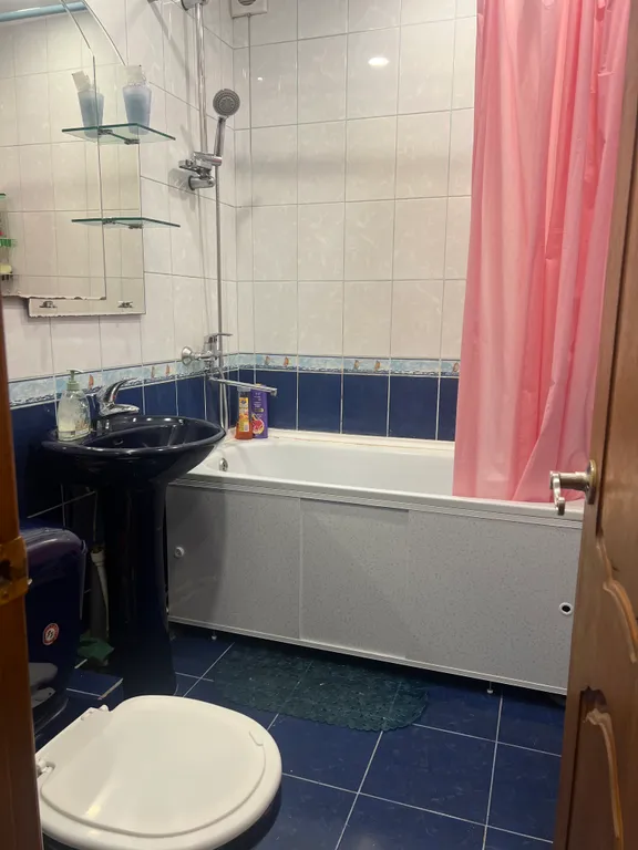 Уютная квартира в одном км от автостанции с видом на бухту