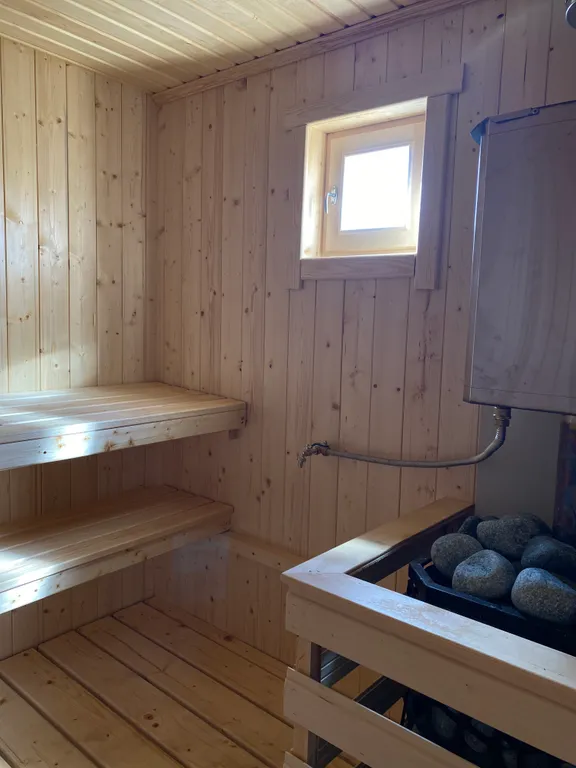 Уютный дом в черте города с баней