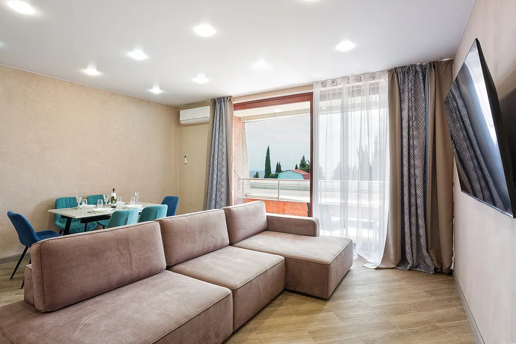 3-комнатная Квартира