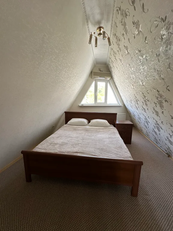 Уютный эллинг на берегу моря и реки