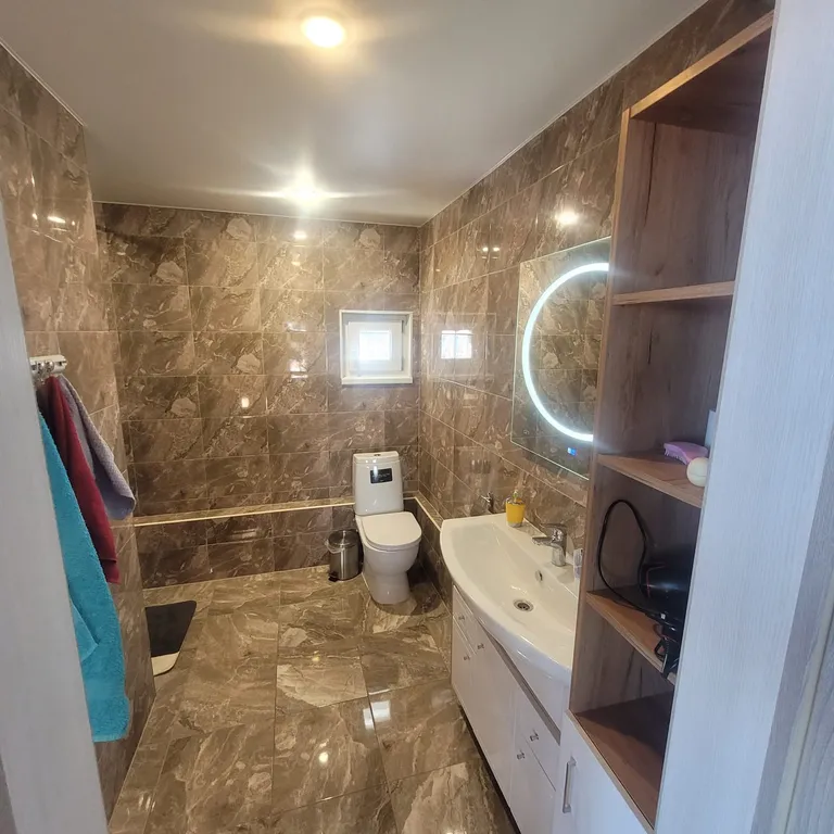 10-комнатный Дом