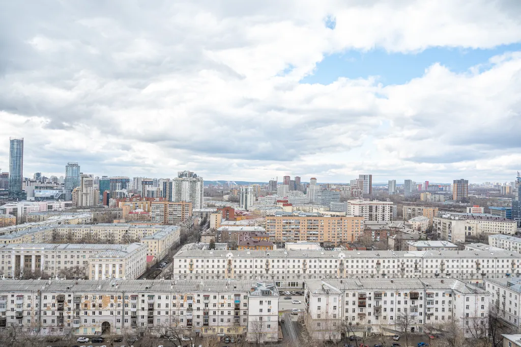 Квартира с шикарным видом на город возле жд вокзала, центр города