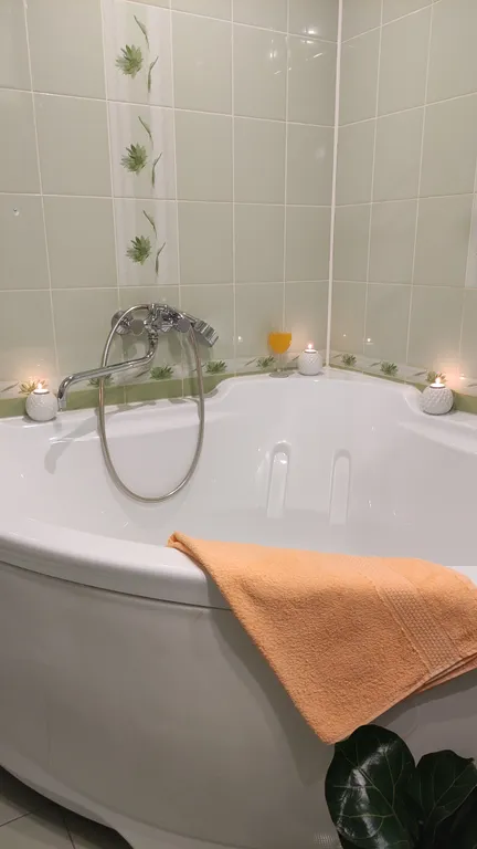 Светлая уютная 4-комнатная квартира рядом с центром