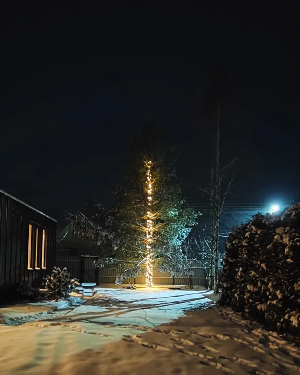 Коттедж Уютный барн с баней на дровах и пением птиц в саду — Заворово