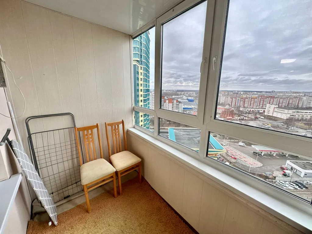 Регги - яркая студия в ЖК Малахит