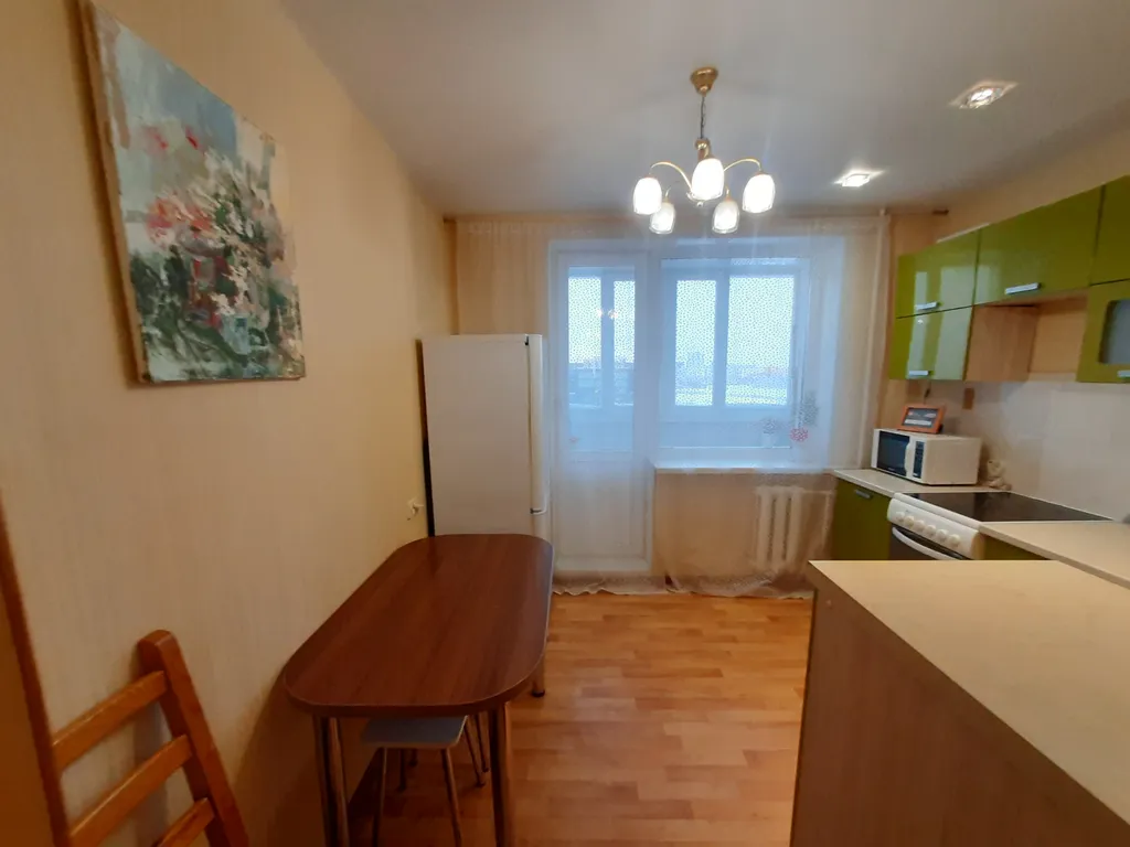 Большая квартира c красивым видом на город