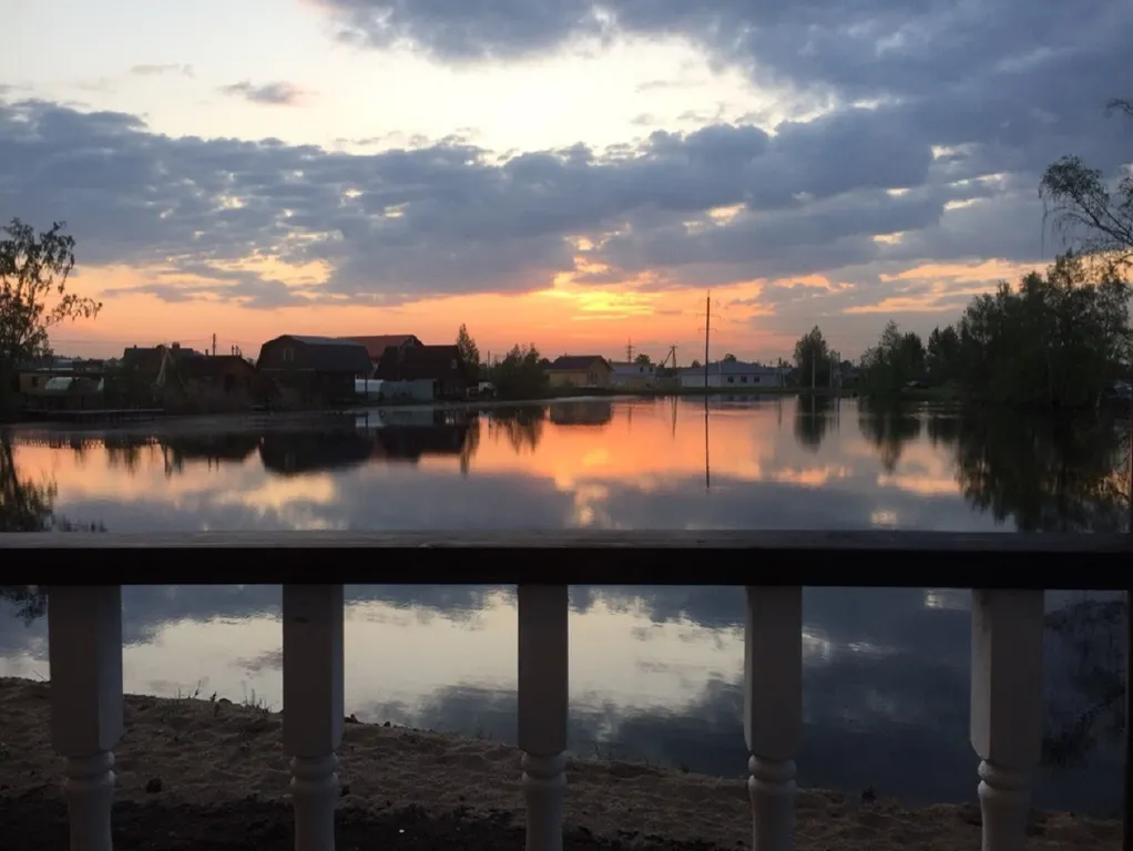 Дом на озере с сауной