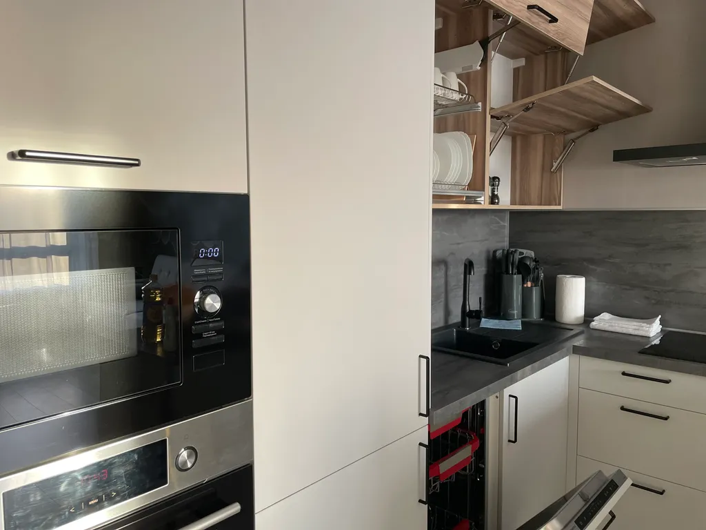 Квартира Квартира Современная евродвушка рядом с Арена 2000, Соколена и СК Атлант — Ярославль