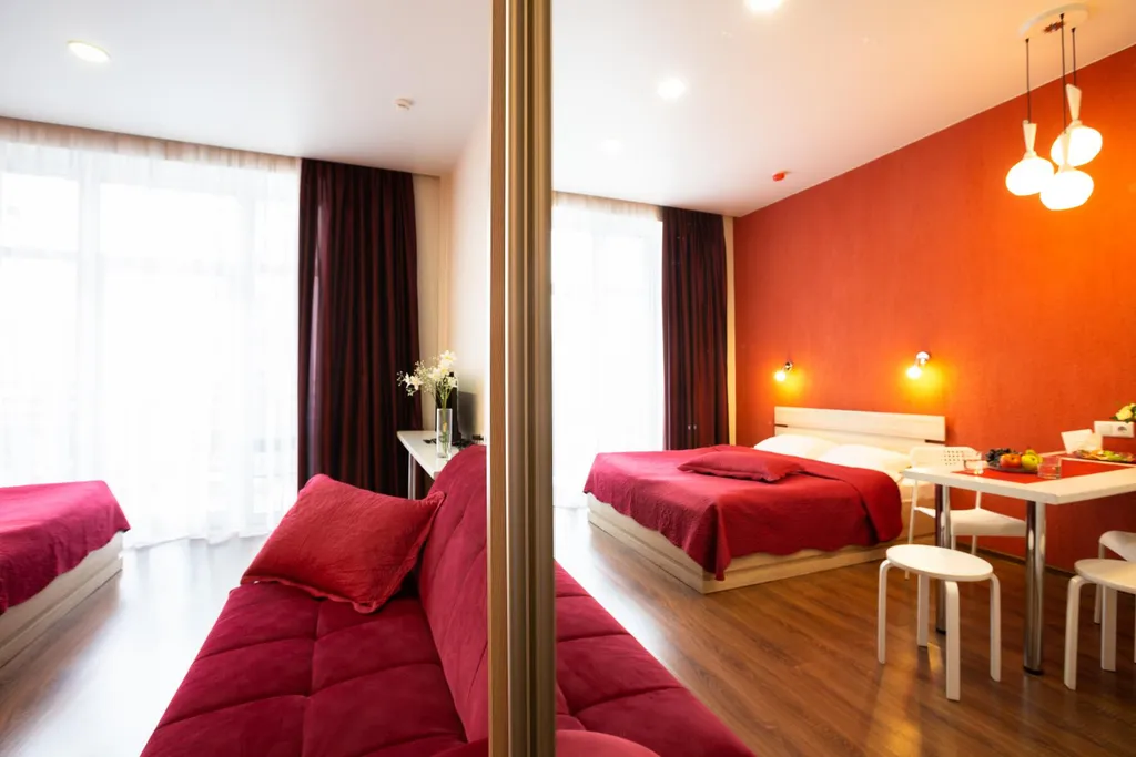 Апартамент в центре у БЦ Высоцкий, Антей