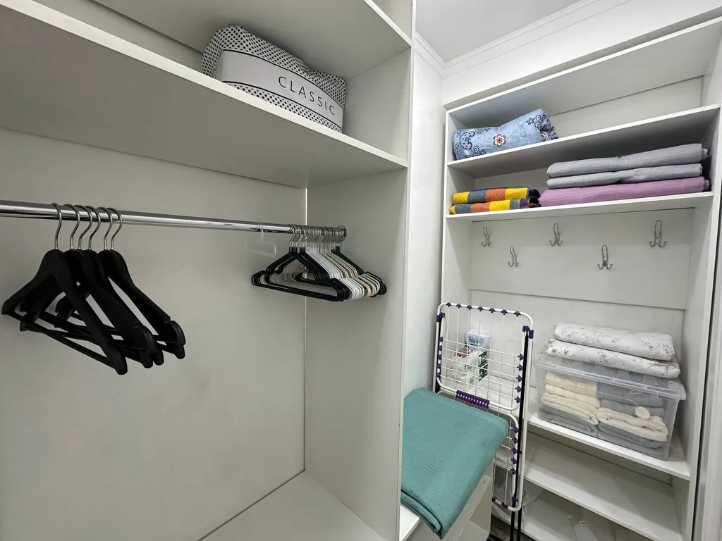 Bay tash residence in center city