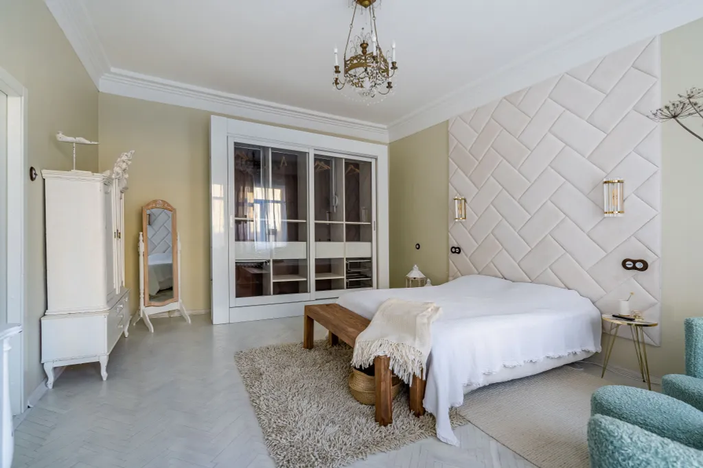 Квартира Белоснежные апартаменты в центре на набережной Невы — Санкт-Петербург