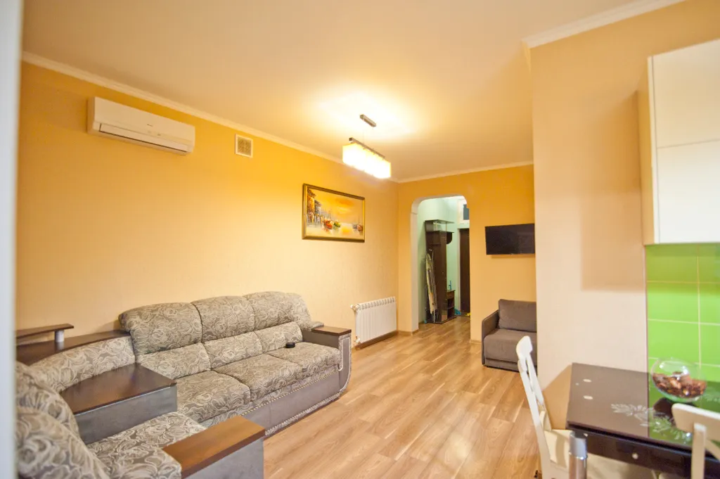 3-комнатная Квартира