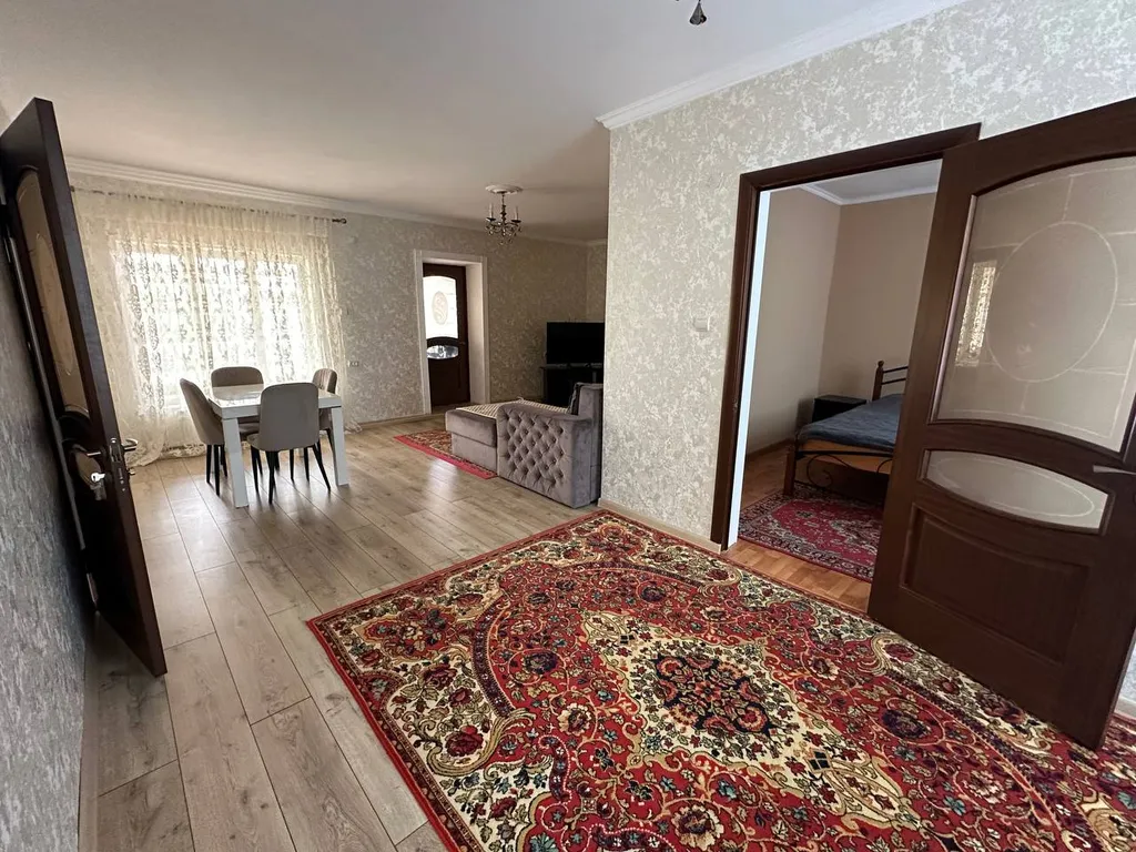 4-комнатный Дом