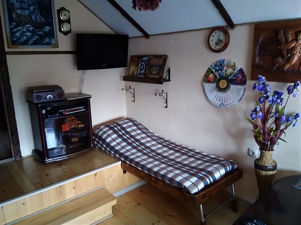 Коттедж Уютный домик на берегу водохранилища — Чиверёво