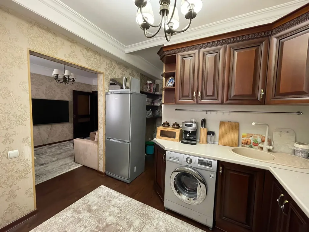 Уютная квартира в удобном районе для отдыха гостейгорода